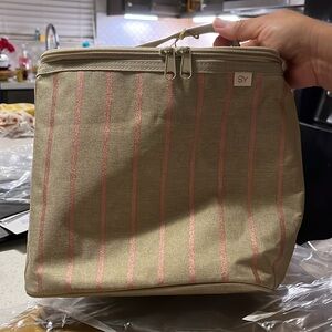NWT "Nourish by SoYoung" Lunch Bag - Rose Gold Pinstripe
